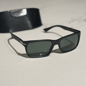 Persol w/ black frame and green polarized lens!
